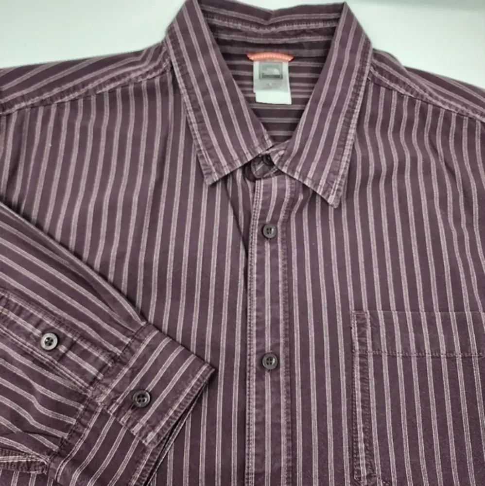 The North Face Men's Burgandy Stripe Button Up Size XL Shirt